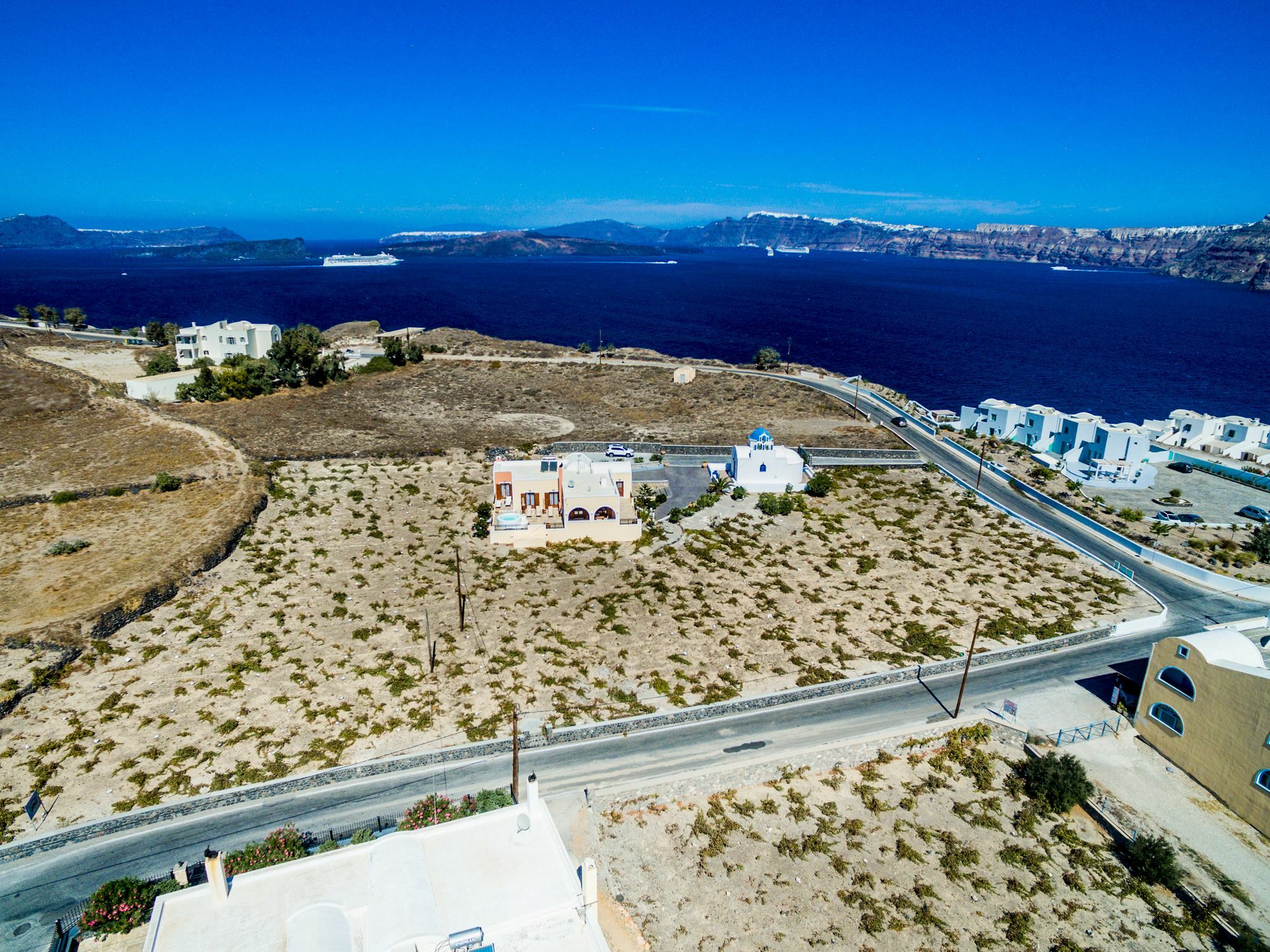 Vineyard Exclusive Suites Akrotírion Exterior foto