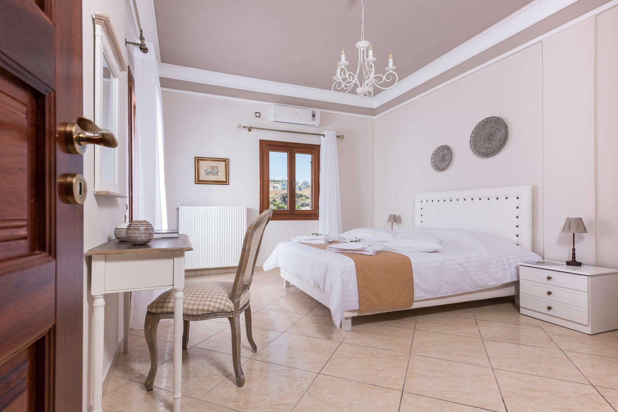 Vineyard Exclusive Suites Akrotírion Exterior foto