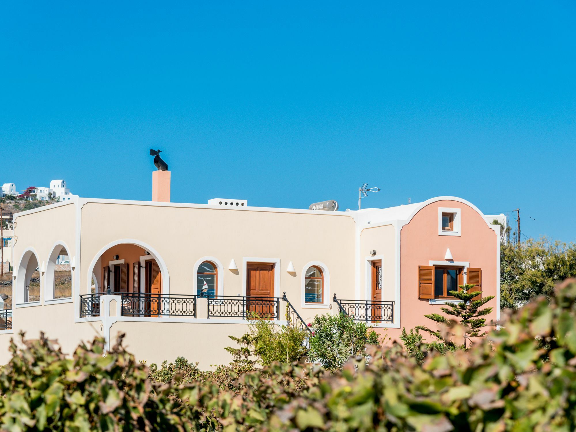 Vineyard Exclusive Suites Akrotírion Exterior foto